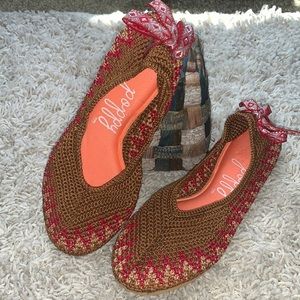 Free People Poppy Crocheted Size 7